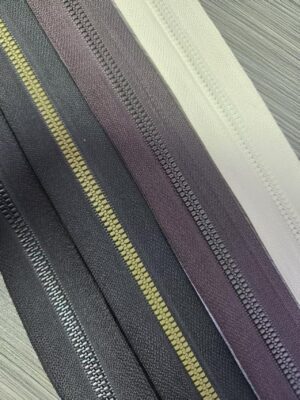 ipper Roll Bronze Teeth Metal Plastic Copy Meta Luxury Brass Sustainable Home Textile Bag Shoe Garment Royal Blue Zipper Metal