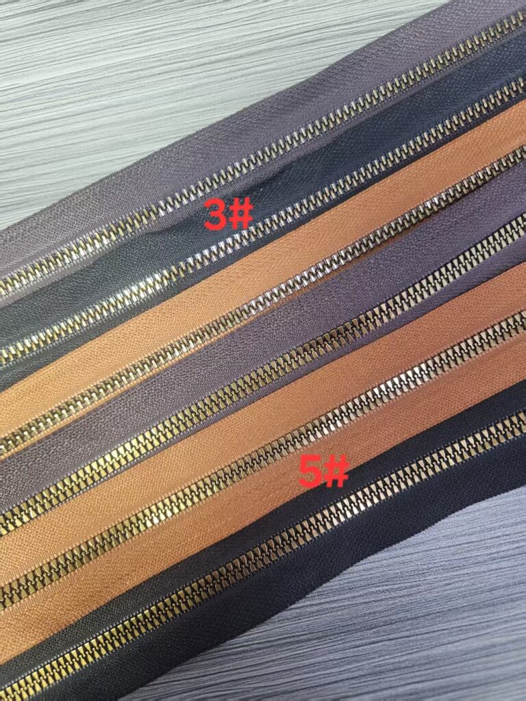 metallic plastic zipper polished 3# 5# 7# 8# 10# metallization film shoes bag handbags metal plastic teeth zipper