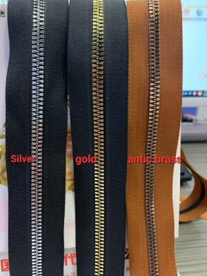 Metallic Plastic Zipper Direct Sale 3# 5# 7# 8# 10# Metallization Film Shoes Bag Handbags Plastic Copy Metal