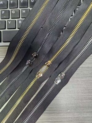 Factory Custom No. 5 Metal Zipper, Gold Tooth Brass Y Tooth Diy Thickened Cloth Edge Long Zipper