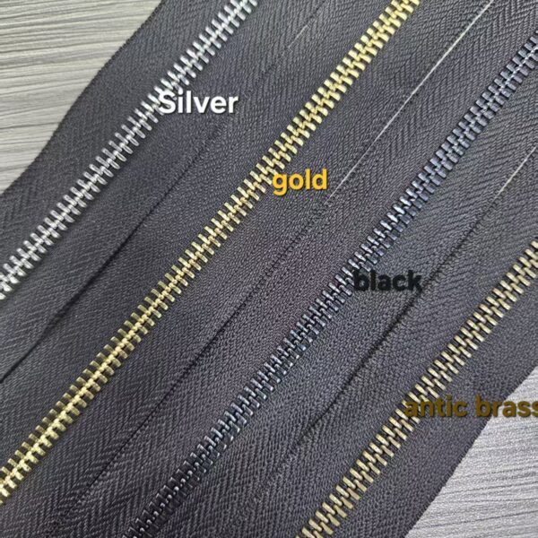 Custom Long Chain Zipper Roll for Garment Jacket Endless Continuous Metal Aluminum Copper Brass Teeth Zipper for Luggage Bags factory custom no. 5 metal zipper, gold tooth brass y tooth diy thickened cloth edge long zipper (复制)