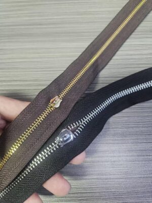 Factory Custom Open-End Metal Teeth Zipper #3 #5 #7 #8 #10 Gold Silver Rose Gold Brass Copper with Logo for Bags