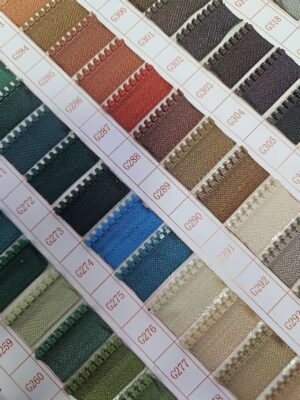 Zipper Manufacturer Custom Color #5 #7 Cremallera Plastic Resin Zipper
