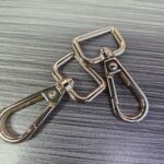 Home wholesale price spring snap hooks with keychain rings metal lobster claw clasps diy alloy connector accessories for bags keys