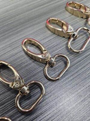 Customized Bag Hardware Dog Hook Safety Metal Swivel Snap Hook for Handbag