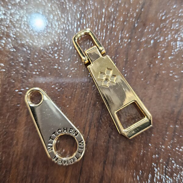 Custom Bag Zipper Slider Designer Metal Zipper Pull Tab Head Silver Custom Brand Logo Metal Zipper Head custom bag zipper slider designer metal zipper pull tab head silver custom brand logo metal zipper head