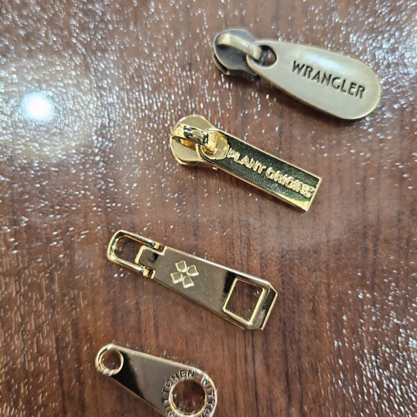 Custom Bag Zipper Slider Designer Metal Zipper Pull Tab Head Silver Custom Brand Logo Metal Zipper Head custom bag zipper slider designer metal zipper pull tab head silver custom brand logo metal zipper head