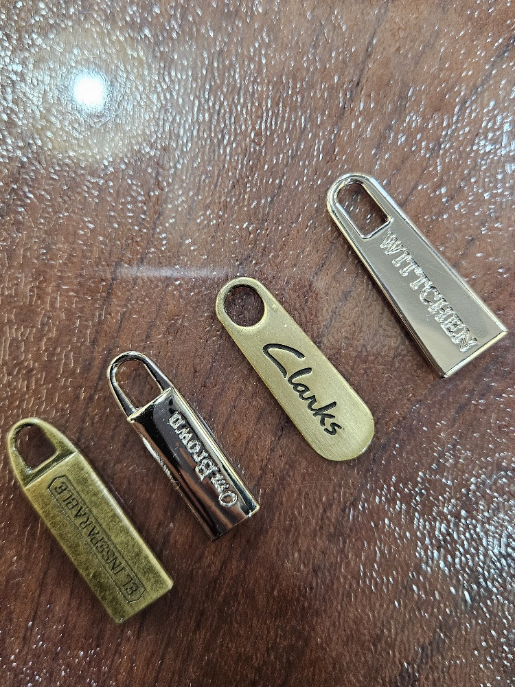 Home factory wholesale 5# nylon zip sliders custom logo puller zipper for bags zipper puller