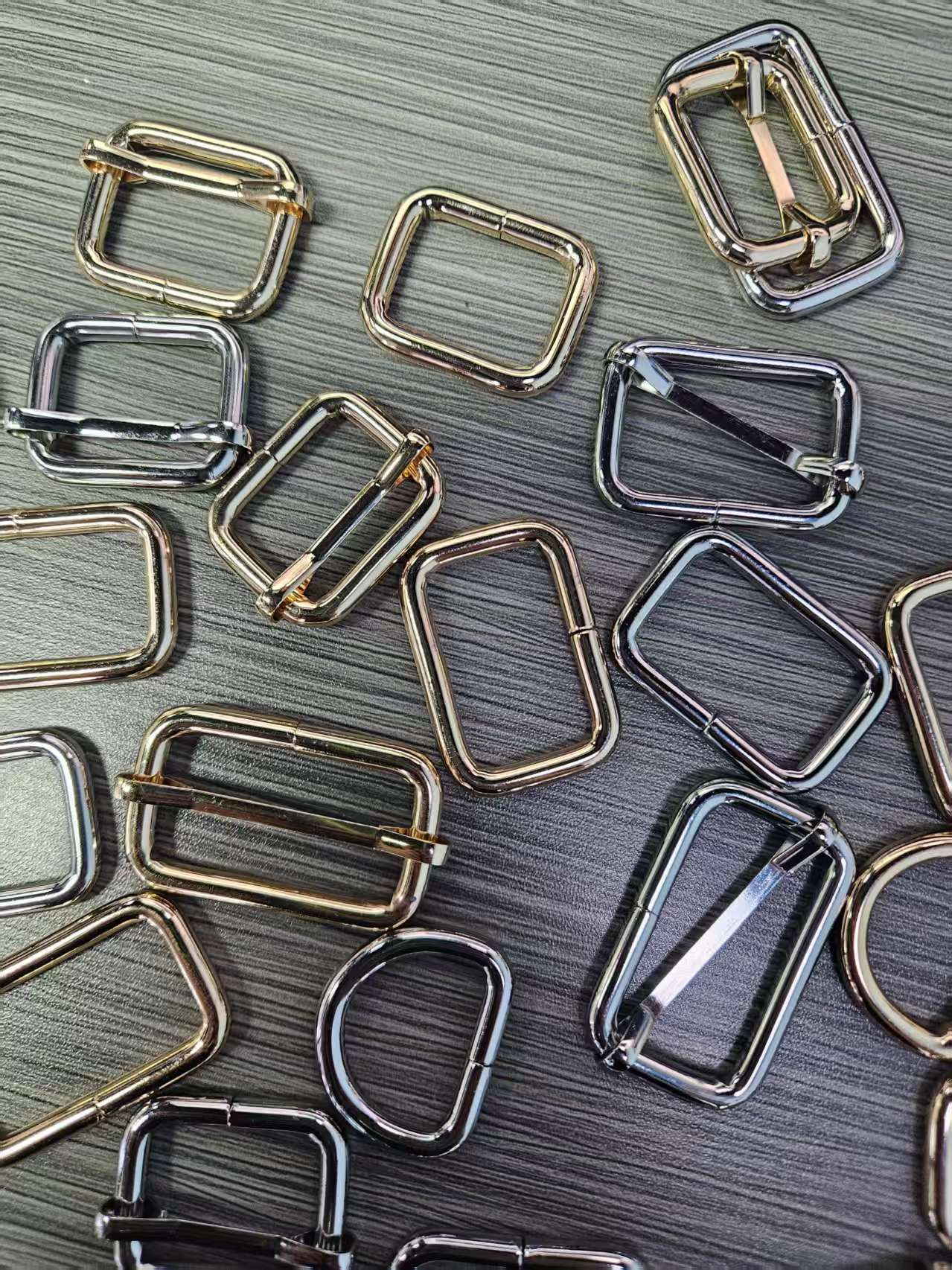 factory custom size stainless steel silver ring for bag dog collars welded seamless d ring (复制) factory custom size stainless steel silver ring for bag dog collars welded seamless d ring (复制)