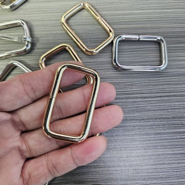 Factory Wholesale Iron Metal Adjustable Buckle Ring Durable square Ring Metal D Ring for Hardware Accessories factory wholesale iron metal adjustable buckle ring durable square ring metal d ring for hardware accessories
