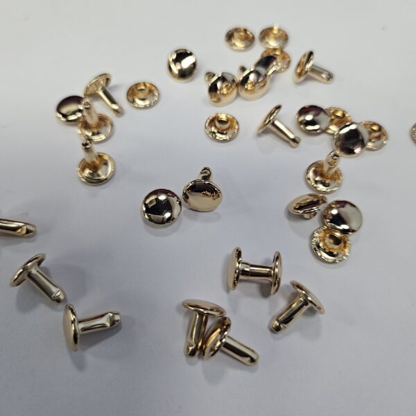 High Quality Brass Metal Snap Buttons and Rivets Hot Sale Rivets for Leather high quality brass metal snap buttons and rivets hot sale rivets for leather