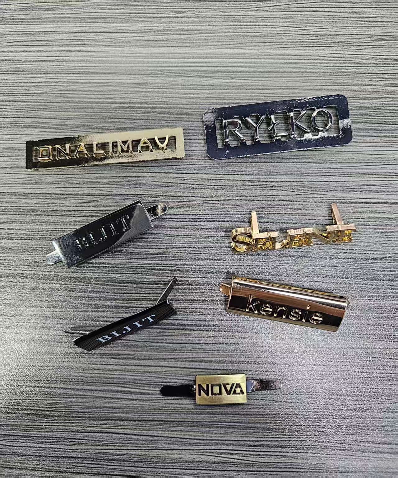 custom trademark, factory logo, zinc alloy electroplated hardware accessories (复制) custom trademark, factory logo, zinc alloy electroplated hardware accessories (复制)