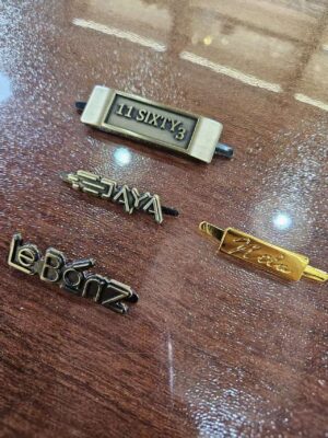 Custom Designer Metal Letter Logos Metal Separated Letters Label Professional Custom Gold Metal Brand Logo Labels