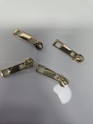 Bag Accessories Custom Zipper Puller Logo Zinc Alloy Engraved Logo 5# Zip Sliders Gold Plated Metal Zipper Pulls for Handbags