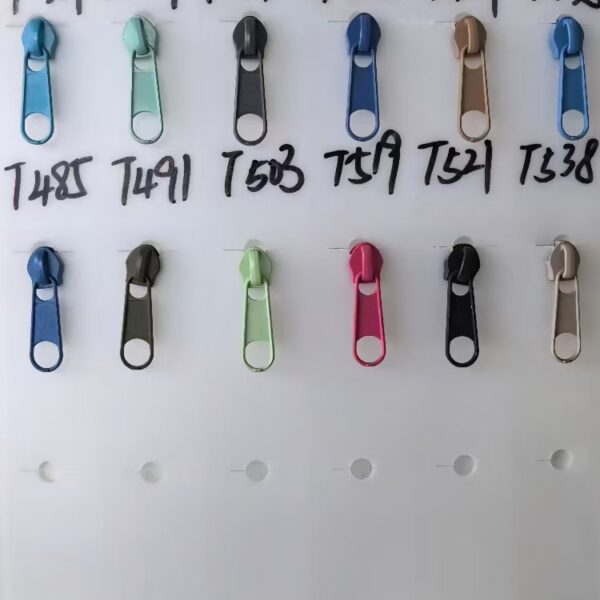 Wholesale Custom Zipper Puller Multi-color Shape Nylon Plastic Zipper Slider Head for Garment Kids' Clothing Bag Accessories zipper sliders custom pendants puller rope leather tab head to locking replacement zipper pull zipper head (复制)