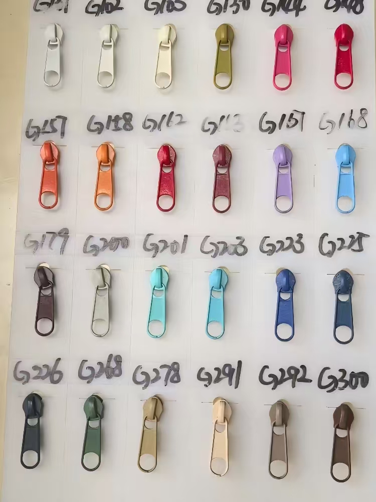 zipper sliders custom pendants puller rope leather tab head to locking replacement zipper pull zipper head (复制) zipper sliders custom pendants puller rope leather tab head to locking replacement zipper pull zipper head (复制)