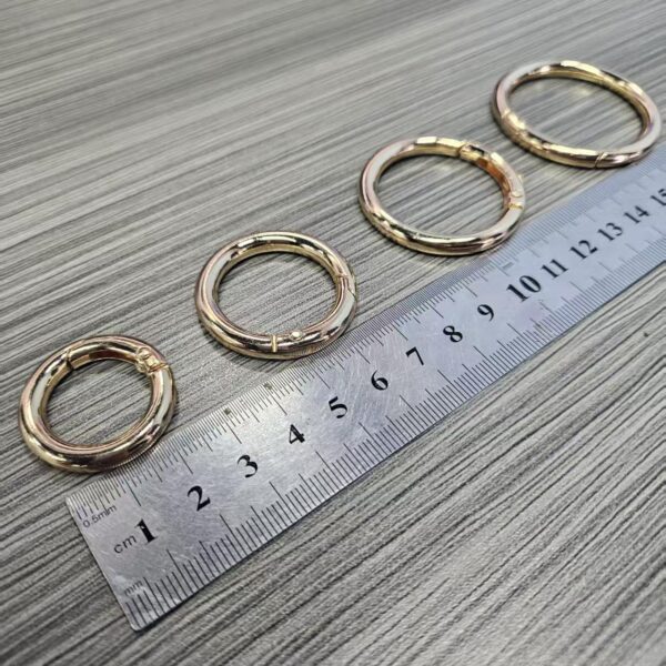 mini zinc alloy snap hook | lightweight clip for diy crafts & wallet | brushed finish (复制)