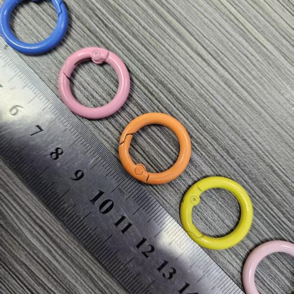 zinc die cast spring ring | round snap buckle for keychain | custom logo wholesale (复制)