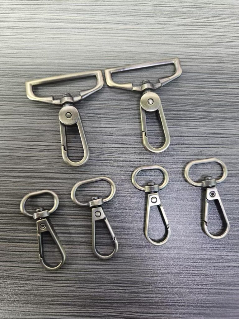 metal snap hook for strapping | zinc plated for crowd barrier & tools | quick release (复制)