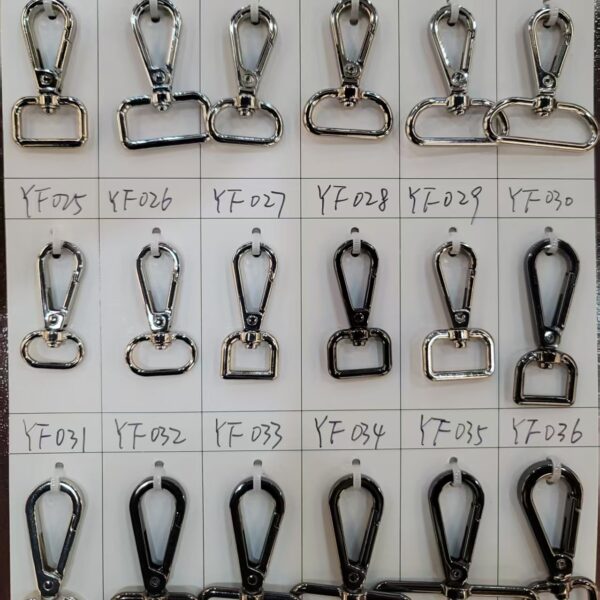 Zinc Alloy Die-Cast Snap Hook | Satin Finish for Backpack Side Straps & Water Bottle Holder | Custom Engraving zinc alloy snap hook | chrome plated for garden hose & plant hanger | spring loaded gate (复制)