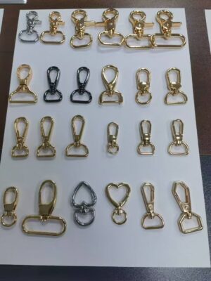 Zinc Alloy Snap Hook for Pet Cage Doors | Nickel Plated with Anti-Rust Coating | Easy-to-Operate Trigger