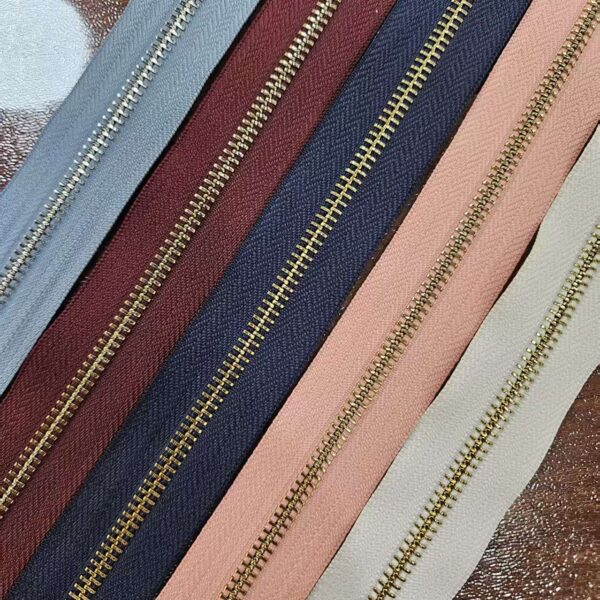 #5 Gold Plated Brass Zipper | Smooth Glide for Handbags & Luggage | Heavy-Duty Brass Teeth #5 gold plated brass zipper | smooth glide for handbags & luggage | heavy duty brass teeth