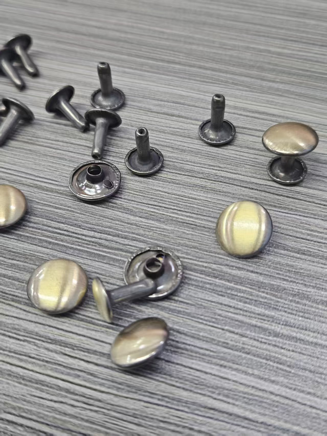free sample metal button | 24h quick quote for bag accessories | custom color available free sample metal button | 24h quick quote for bag accessories | custom color available