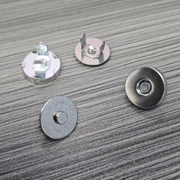 bulk wholesale metal button | factory direct price (复制)