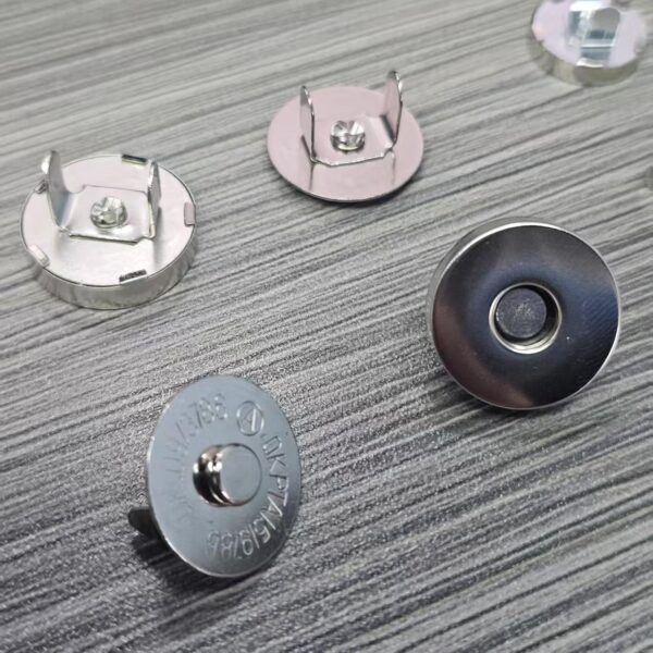 bulk wholesale metal button | factory direct price (复制)
