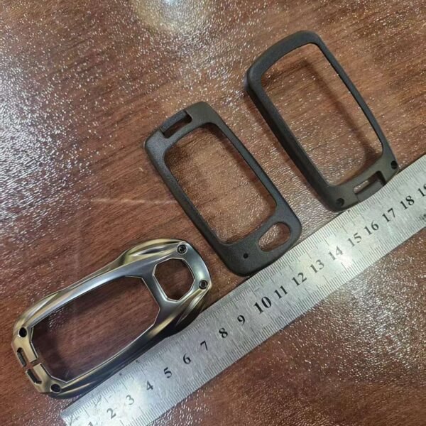 bulk metal car key accessories for assorted size zinc alloy car key decorations